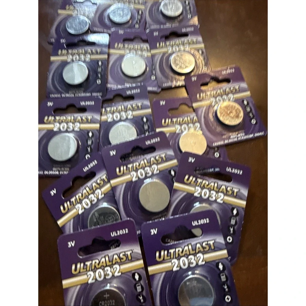 Ultralast UL2032 UL2032 CR2032 Lithium Watches Car Security,‎ Calculator